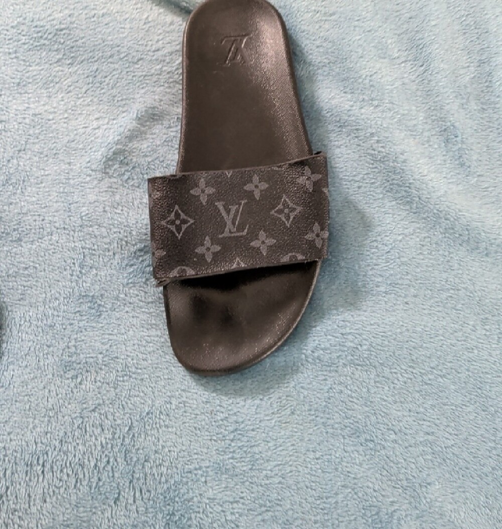 Louis Vuitton Black Monogram Slide Sandals LV - Picture 2 of 16